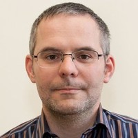 Róbert Németh Email