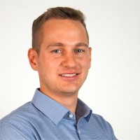 Janik Ebner Email