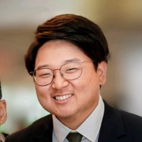 LG Electronics Employee Eric Nam's profile photo