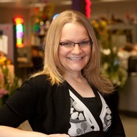 Risdall Marketing Group Employee Nicole Hafften's profile photo