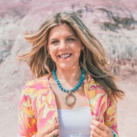 Email e telefono di Julia Cavalieri