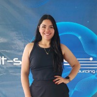 IT-SEEKERS Employee Karina Santoyo's profile photo