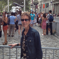 Deanna Holmes Email & Phone Number