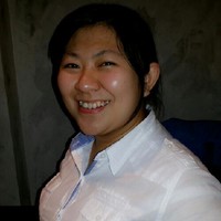Risma Indriani Email