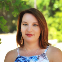 Lindsay Gowing Email & Phone Number