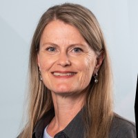 Ingrid Pierik Email
