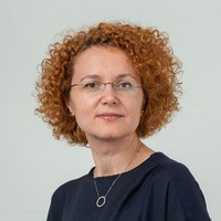 Email e telefono di Oana Nistor