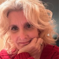 Bronson Laboratories Employee Dawn Vollkommer's profile photo