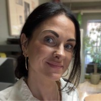 KEM - KUNSTNERNES EGET MATERIALUTSALG SA Employee Monica Høyer's profile photo