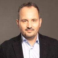 Lukasz Seweryniak Email & Phone Number