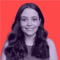 Involves Employee Yasmin Maia Souza's profile photo