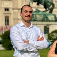 Daniel Olah Email