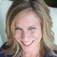 Winter & Ross Employee Michelle Lacourciere's profile photo