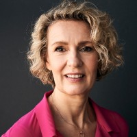 Sandra Emme Email & Phone Number
