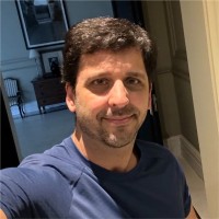 Andre Fernandes Email & Phone Number