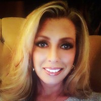 Town Money Saver Employee Erin Hampton's profile photo