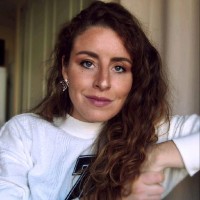 Céline Stienne Email