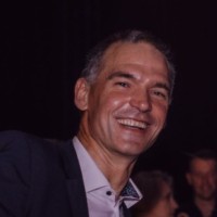 Koen Bouche Email