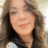 Daniela Rios Email & Phone Number