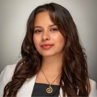 Daniela Aldama Email