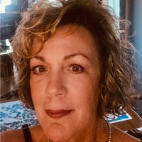 Lisa Valladares Email & Phone Number