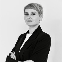 Lara Riechel Email