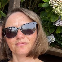 Amanda Harris Email