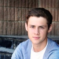 Sunglasses Hut Employee Stuart Robb's profile photo