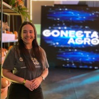 Débora Rocha Email