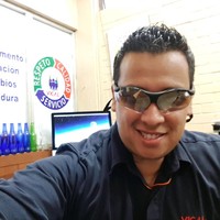 Daniel Calderon Email