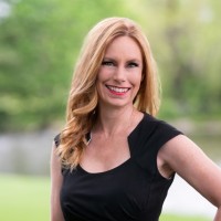 Amanda Bruce Email & Phone Number