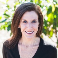 LEARFIELD Employee Sarah Davis's profile photo