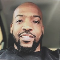 Charles Schwab Employee Brandon Samples's profile photo