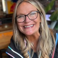 Melissa Golik Email & Phone Number