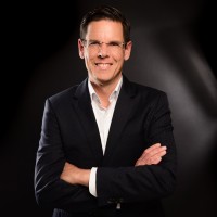 Mario Bresink Email
