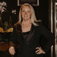 Chandlers Prime Steaks | Fine Seafood Employee Lindsey Castle's profile photo