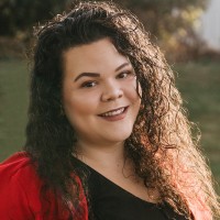 Chelsea Sarauer Email & Phone Number
