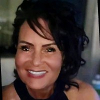 White House Black Market Employee Susan Hengesbach's profile photo