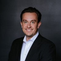 The Carlyle Group Employee Andrew Dinger's profile photo