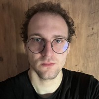 Cengiz Kürşat Email