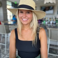 Life Science Exhibits Employee Samantha Brosseau's profile photo