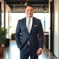 Vispero® Employee Matthew Gharegozlou's profile photo