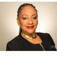 GLIDEsf Employee Gina Fromer's profile photo