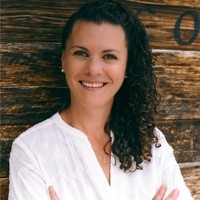 Amy Hart Email & Phone Number