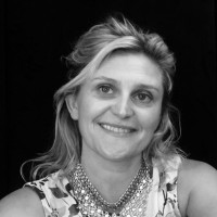 Sandra van Beek Email