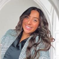 Lava Island Employee Amanda Delgado's profile photo