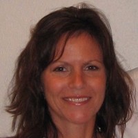 Laurie Pinski Email & Phone Number