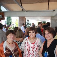 Gloria R Email & Phone Number