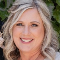 Tina Zanger Email & Phone Number