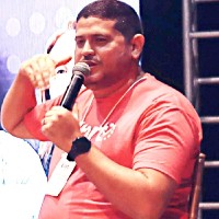 Raphael Lacerda Email